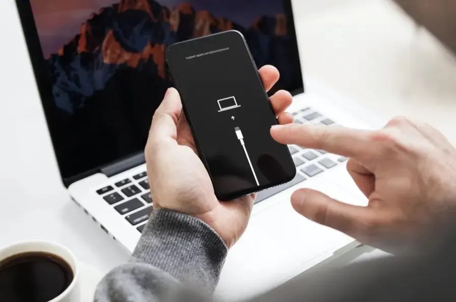 How Do I Fix My Bricked iPhone, iPad, or iPod touch