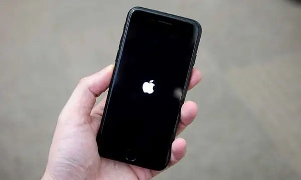 5 Ways To Fix iPhone Stuck on Apple Logo