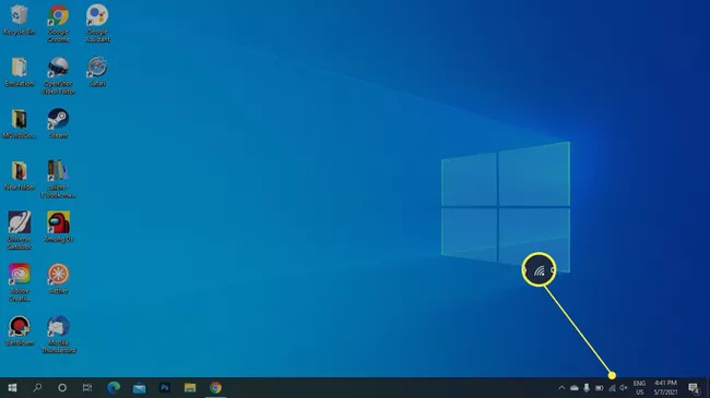 Wi-Fi icon highlighted in the Windows 10 taskbar