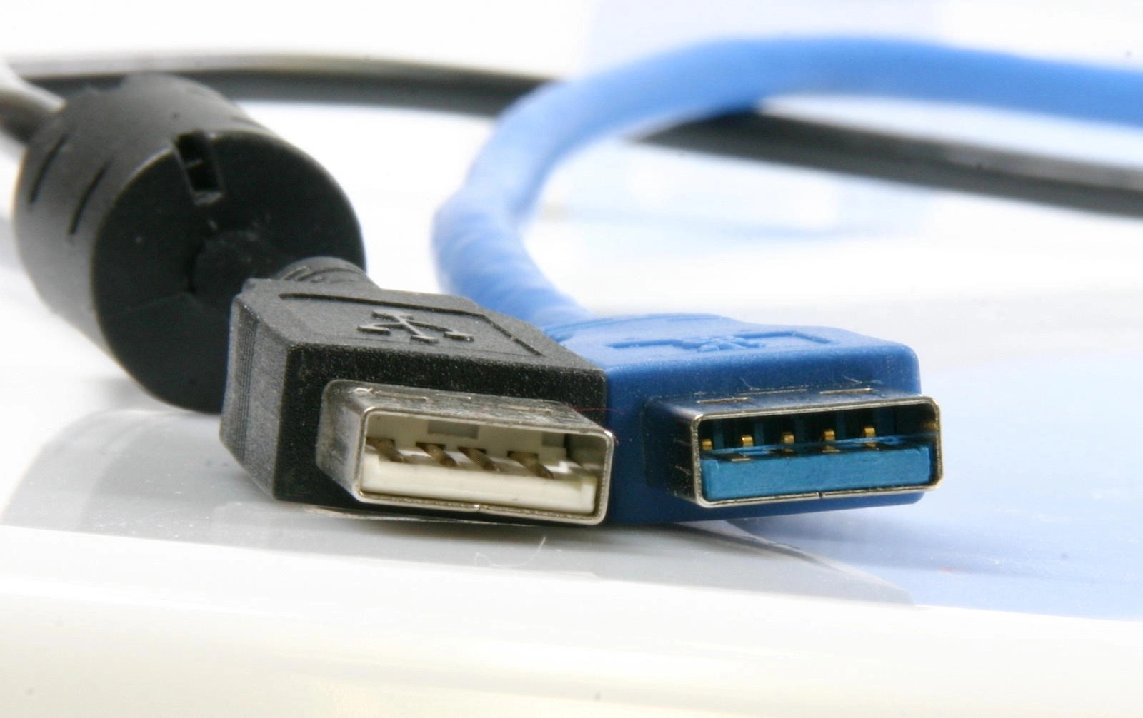 USB 2.0 Vs. USB 3.0: What is the Difference?