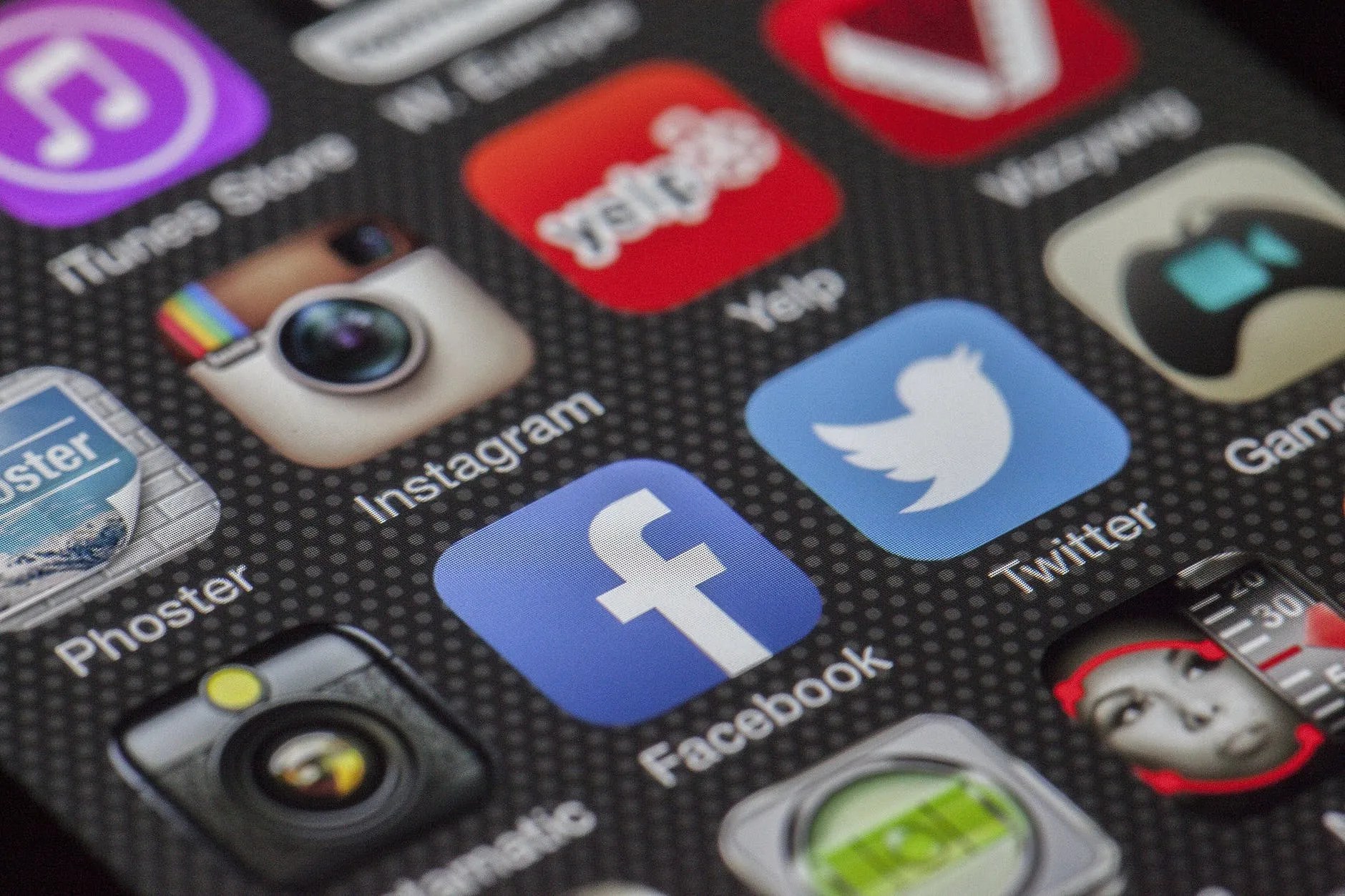 How to Watch Facebook Live on Roku