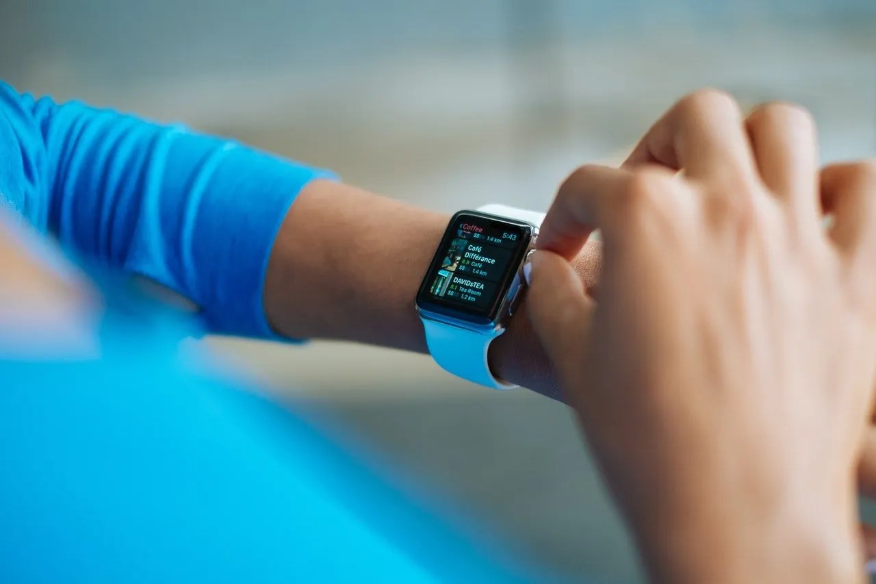How to Use Google Calendar on Apple Watch