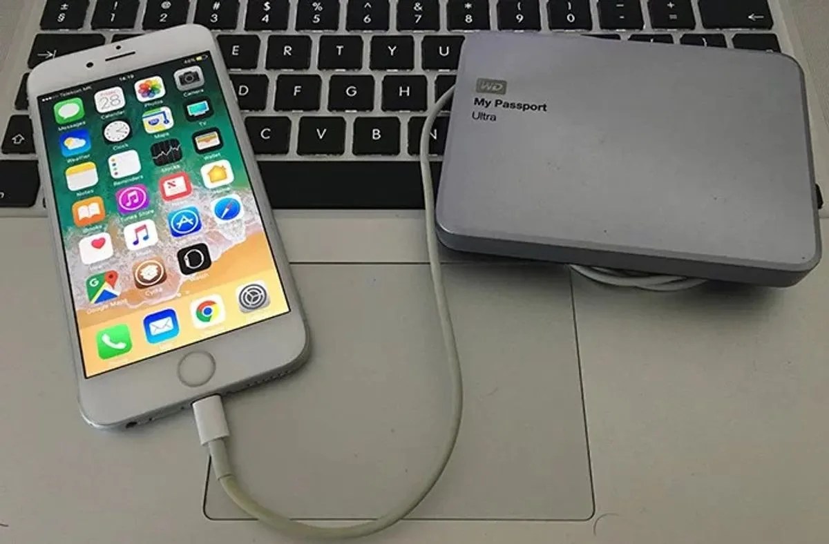 How to Backup Photos From iPhone to External Hard Drive