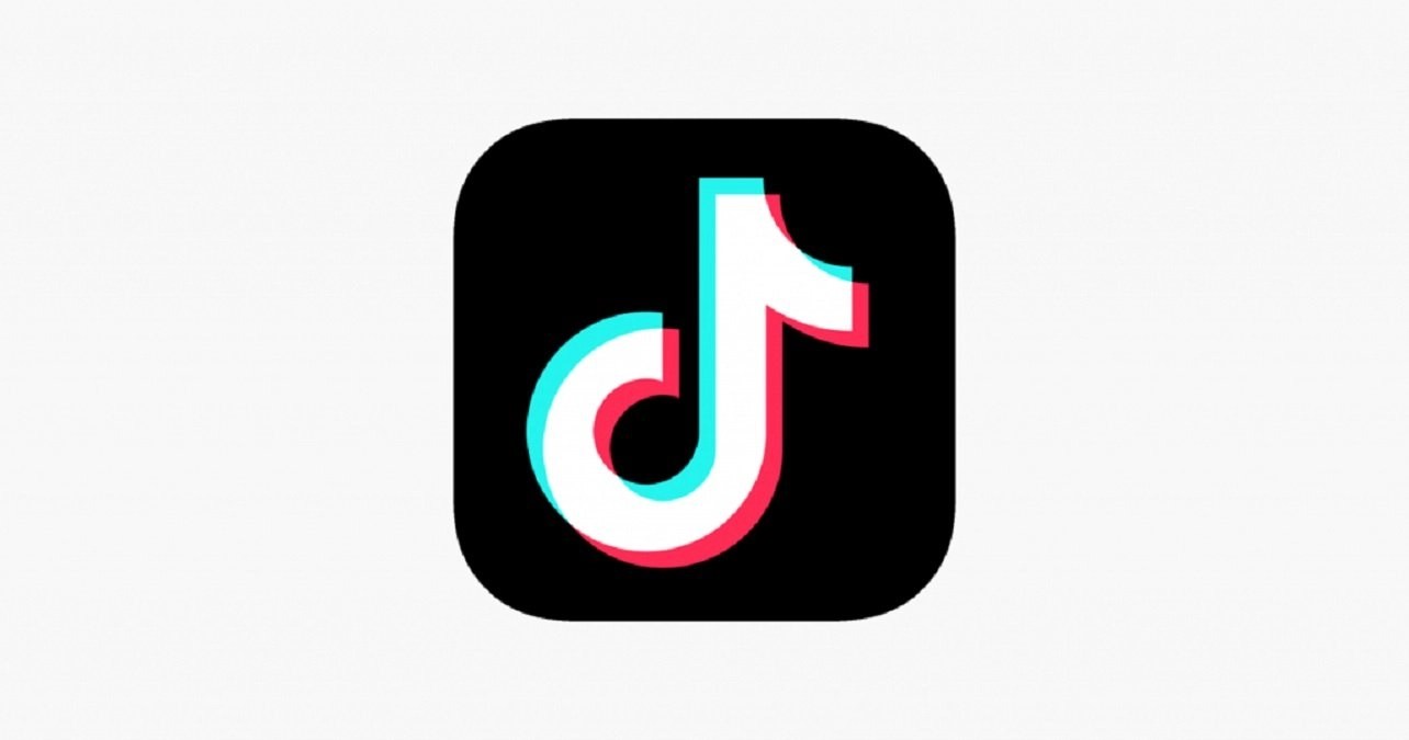 How to Duet on TikTok and Record a Video Alongside Someone