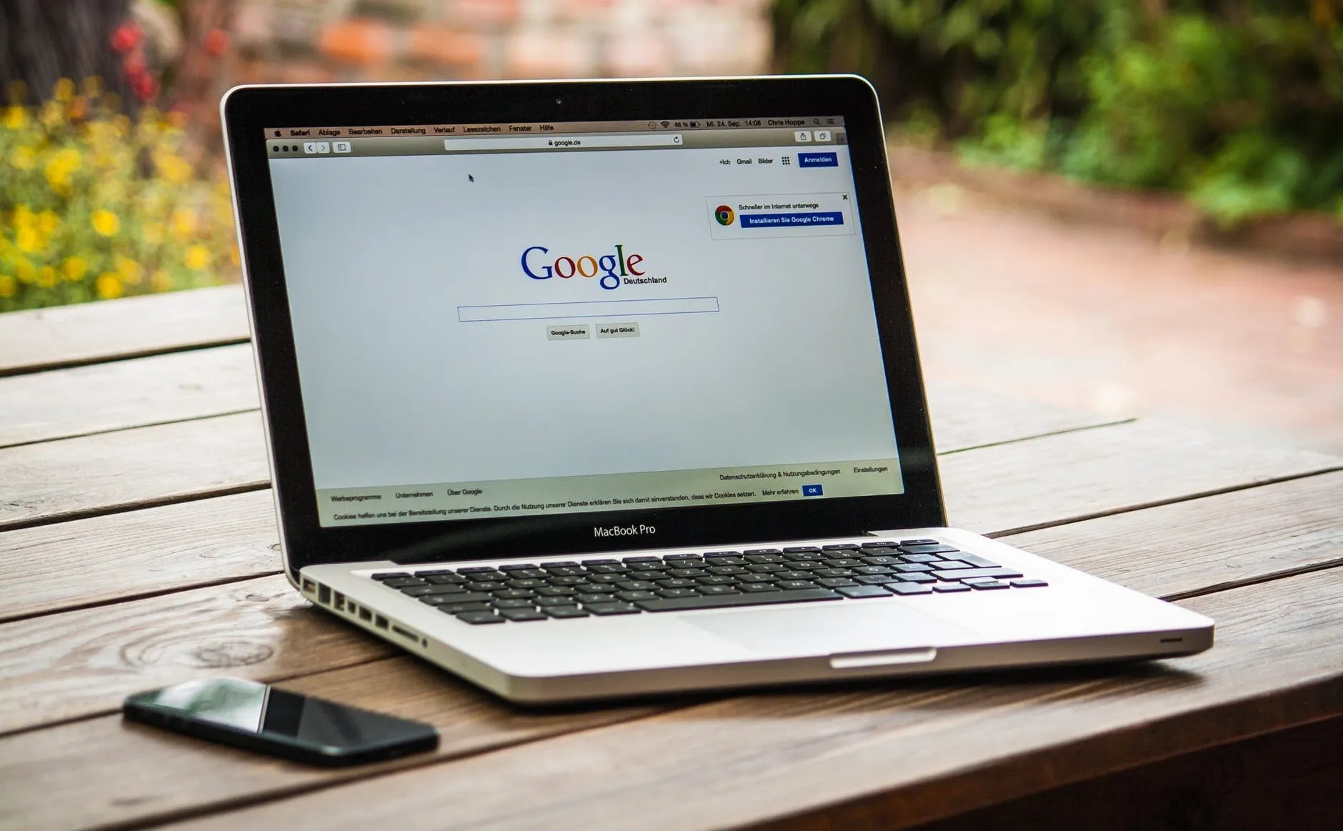 How to Move Chrome Address Bar to Bottom or Top