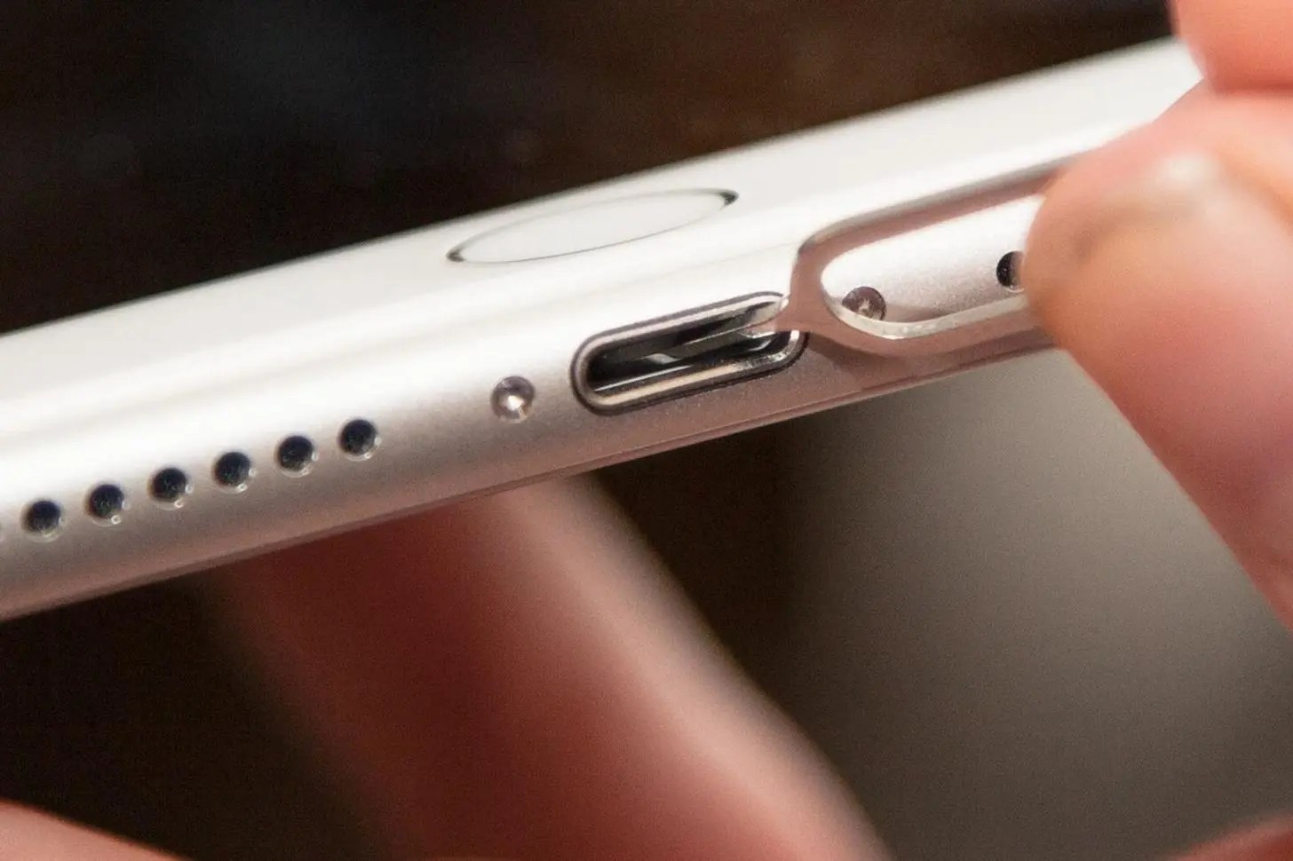 How to Fix an iPhone 8 that won’t Charge