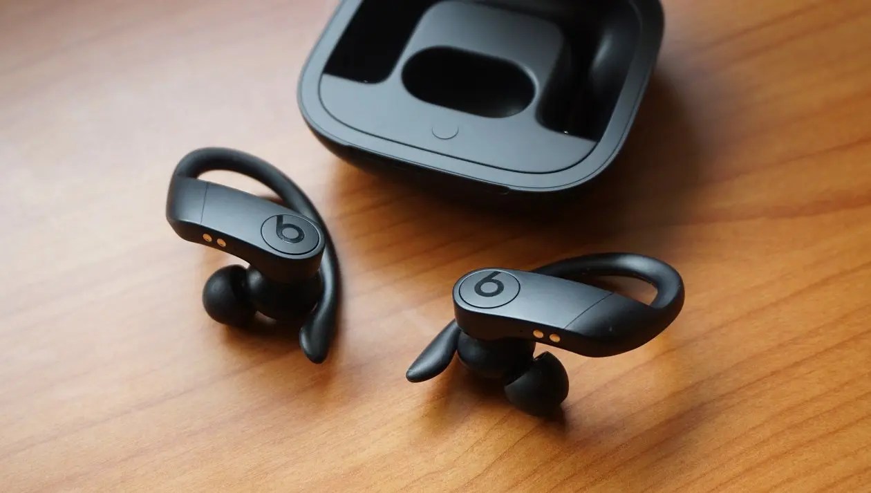 How to Hard Reset BEATS Powerbeats Pro