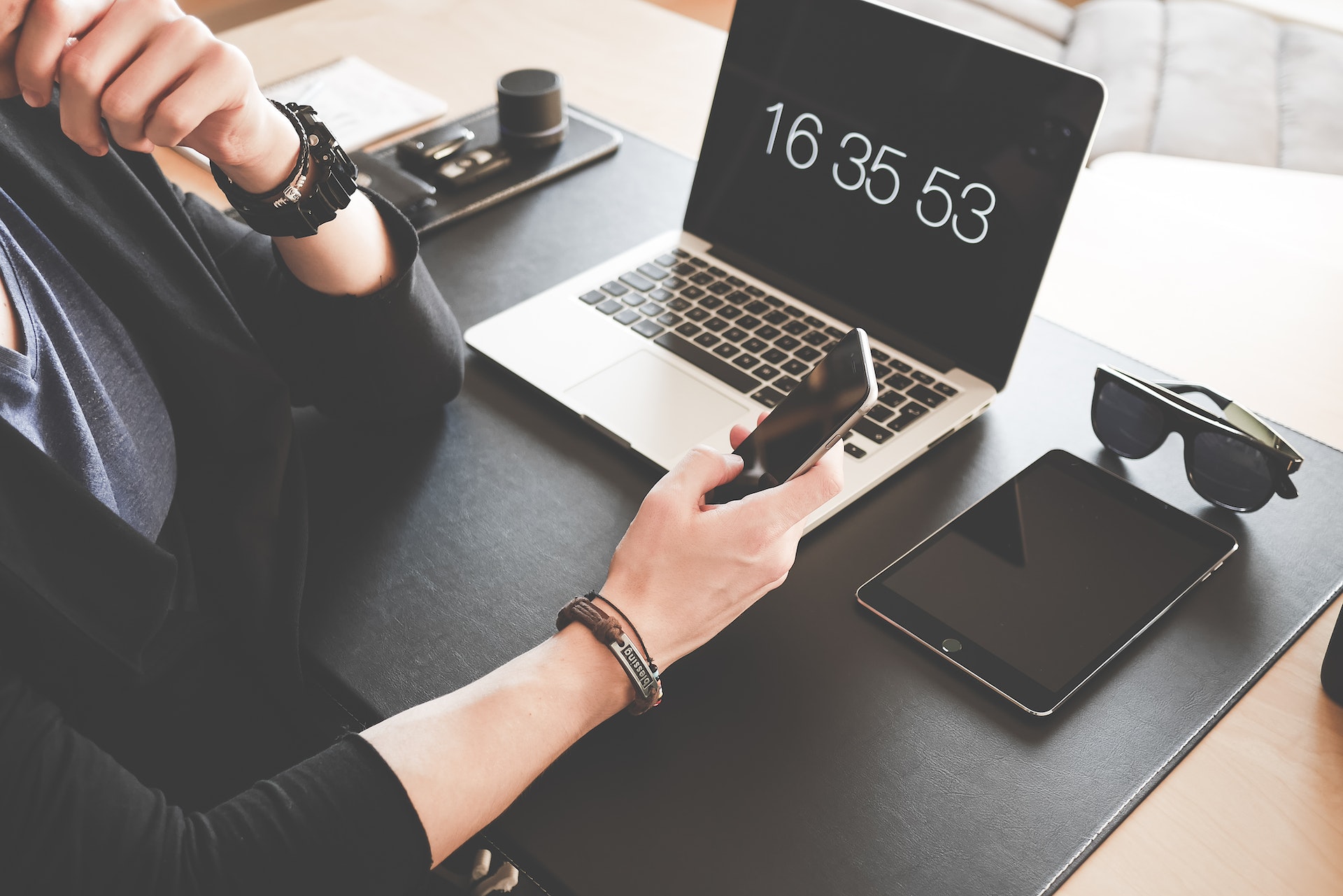 Top 5 Ways To Find Mac Address On IPhone Using Settings App Or Router