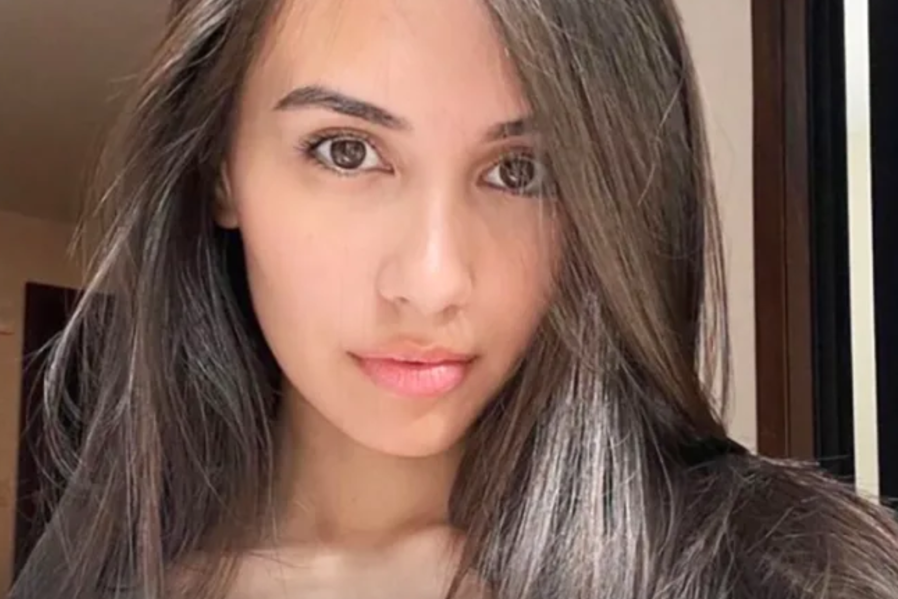 Snapchat Influencer Launches An AI-powered 'Virtual Girlfriend' To Help 'Cure Loneliness'